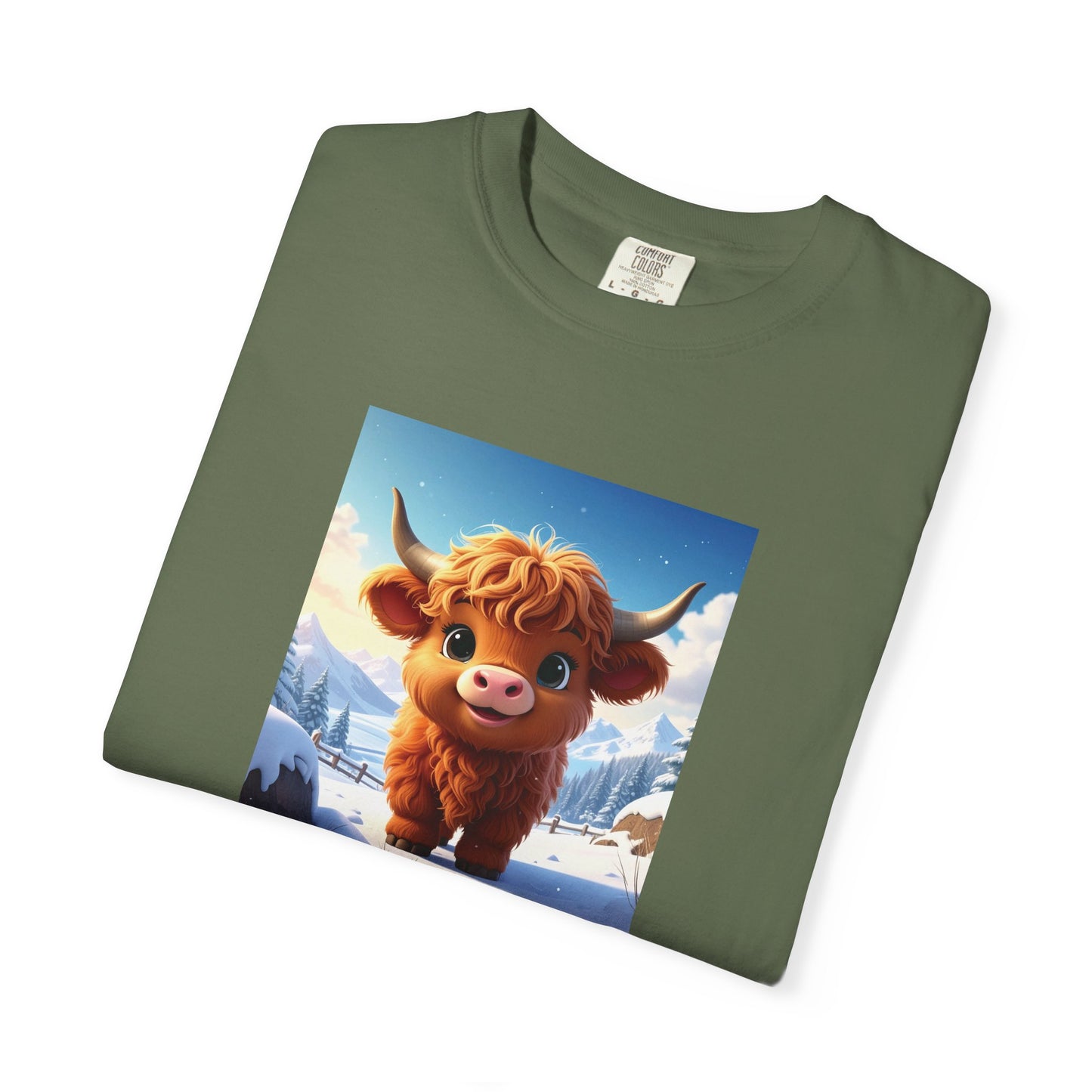 Christmas Highland Cow T-shirt | Holiday Cow Graphic Tee