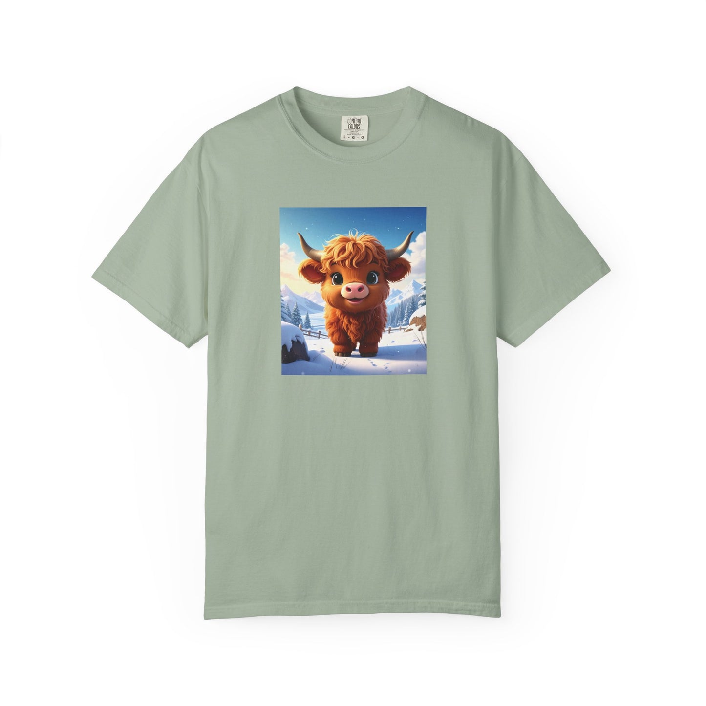 Christmas Highland Cow T-shirt | Holiday Cow Graphic Tee