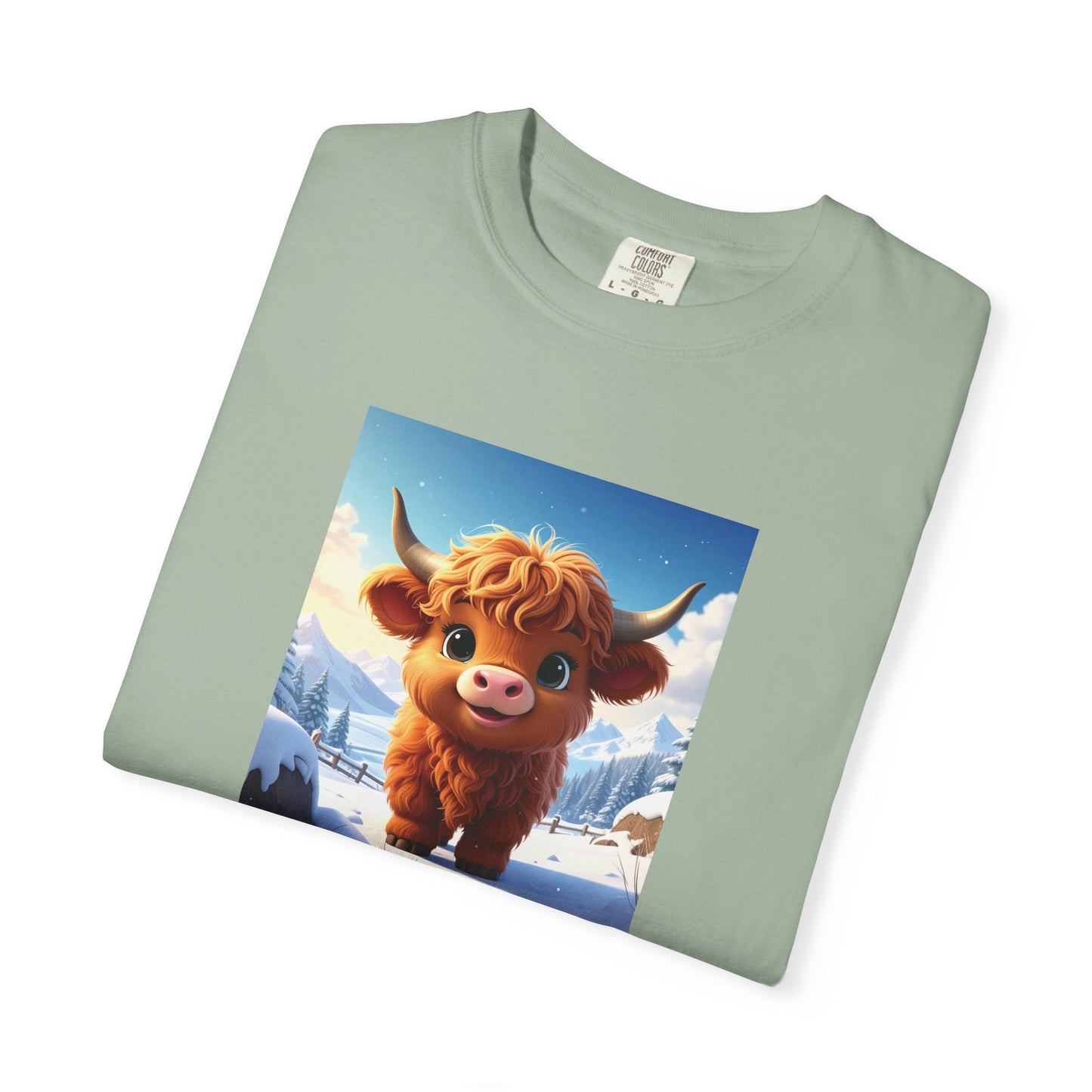Christmas Highland Cow T-shirt | Holiday Cow Graphic Tee
