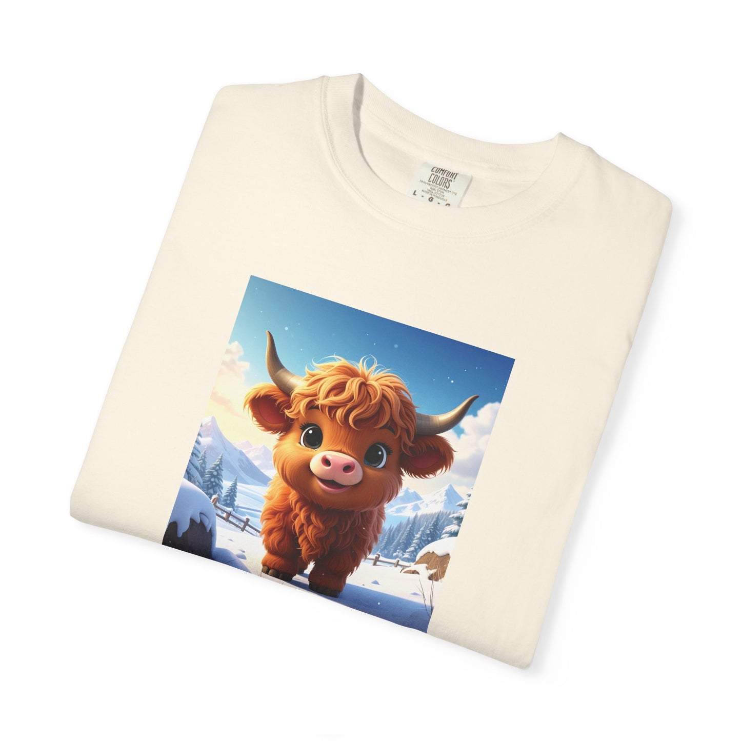 Christmas Highland Cow T-shirt | Holiday Cow Graphic Tee