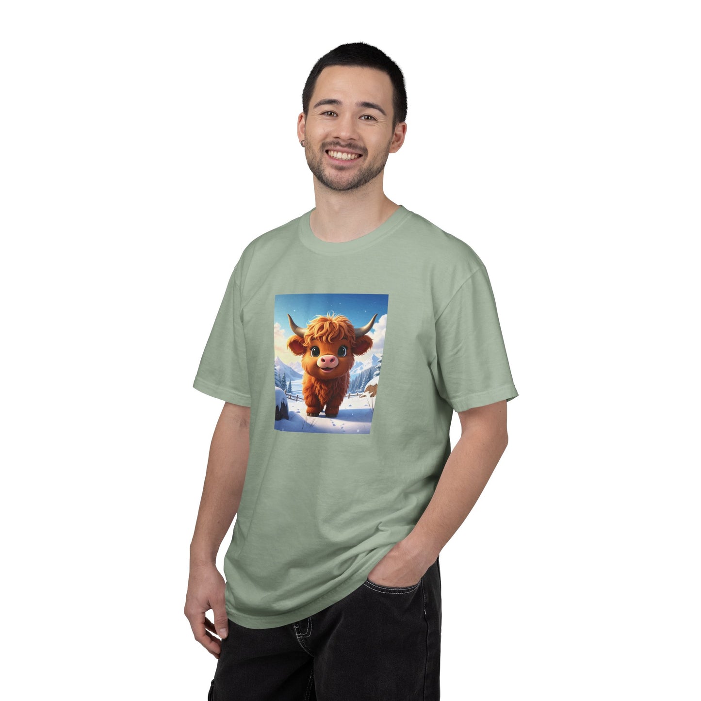 Christmas Highland Cow T-shirt | Holiday Cow Graphic Tee